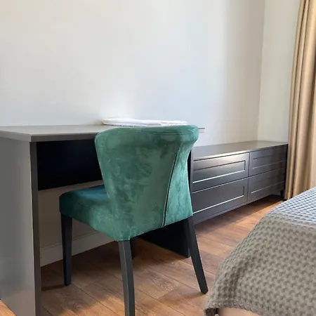 Blanc 7 Apartamento *